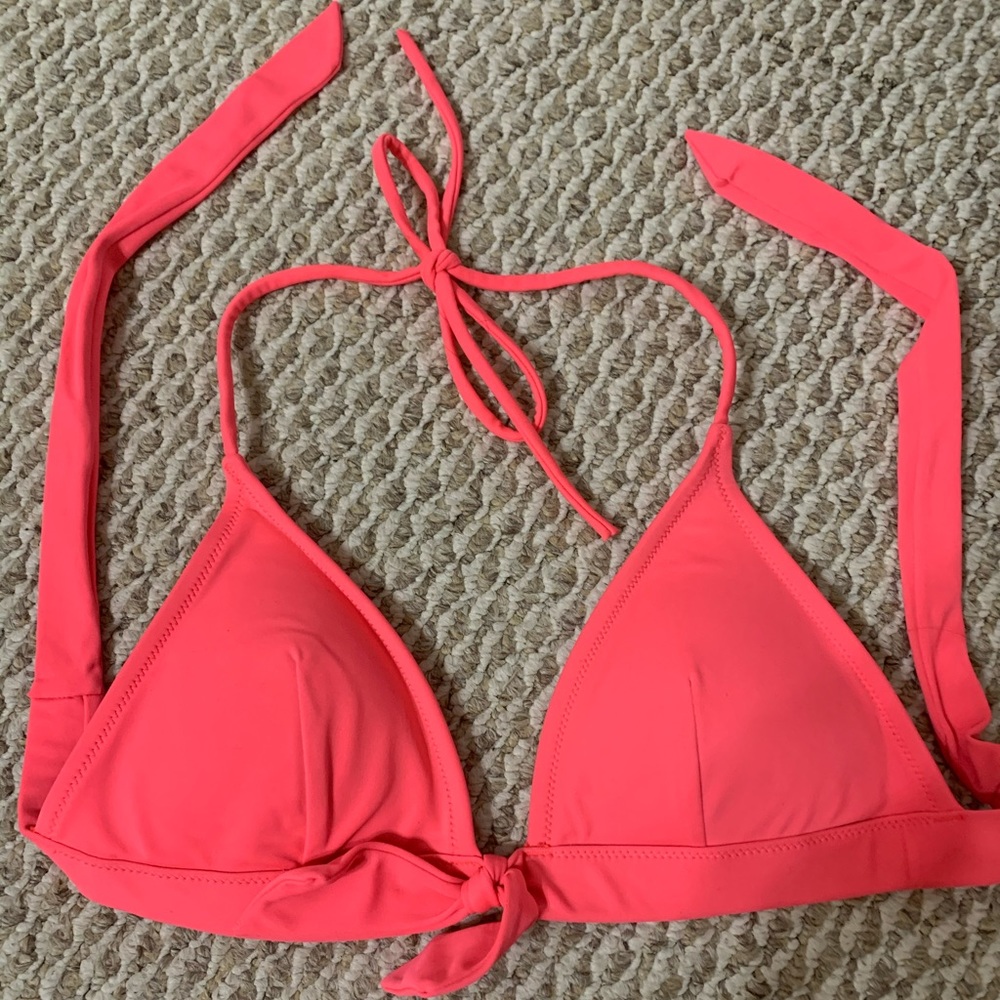 Victoria’s Secret bikini top